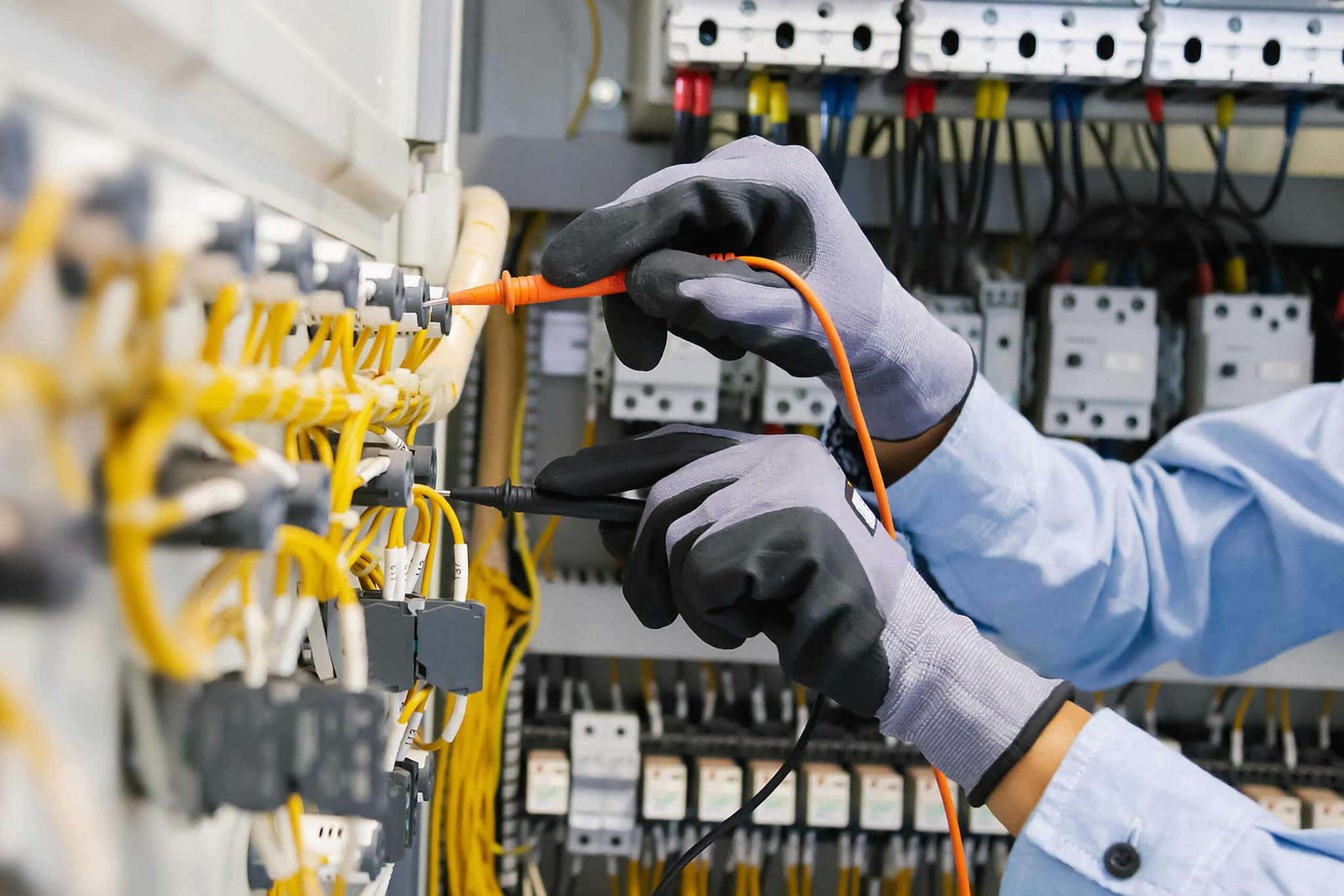 Sicherheit und Technik vereint – Unsere Stellenangebote entdecken