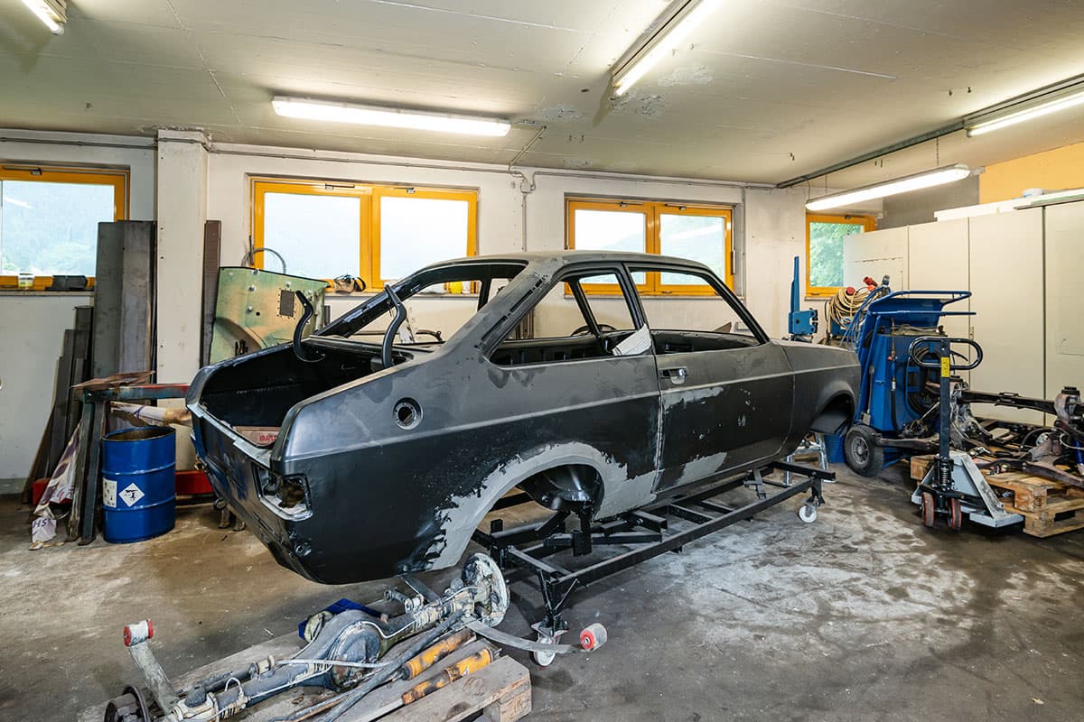 Liebe zum Detail: Die Kunst der Oldtimer-Restauration