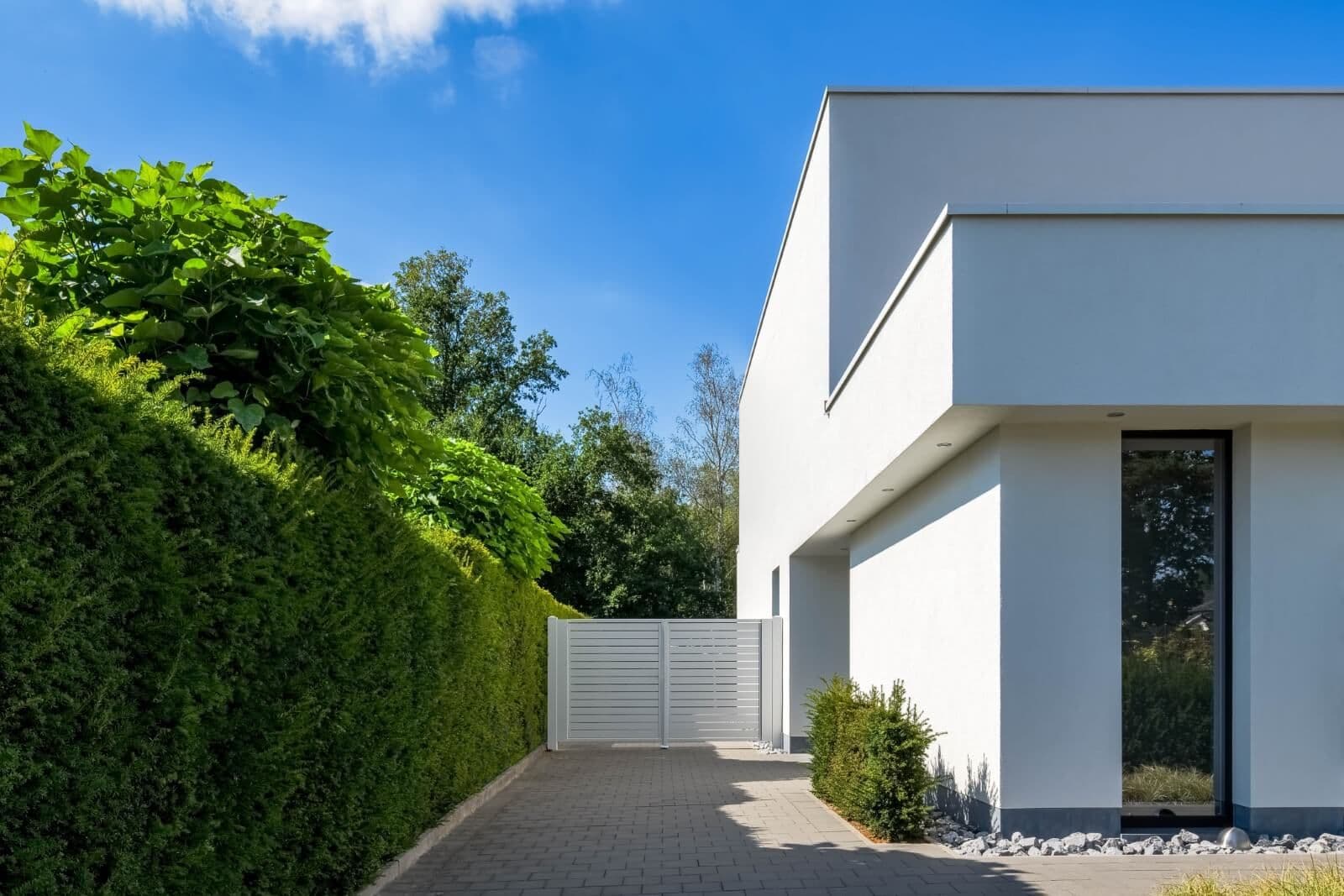 Die besten Zaunsysteme für ein sicheres und stilvolles Zuhause