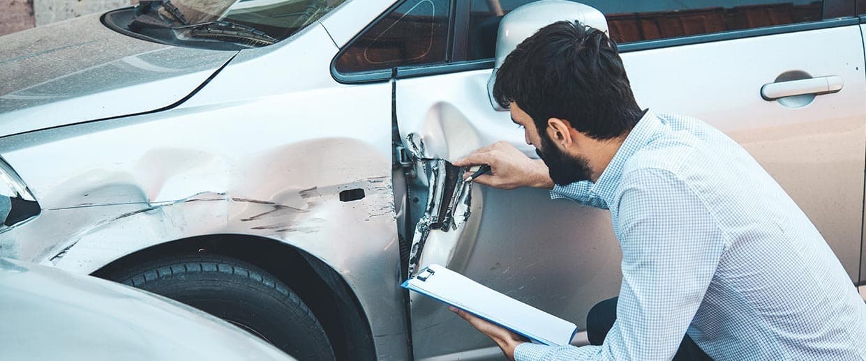Auto mit Motorschaden verkaufen leicht gemacht – NRW-weiter Abholservice
