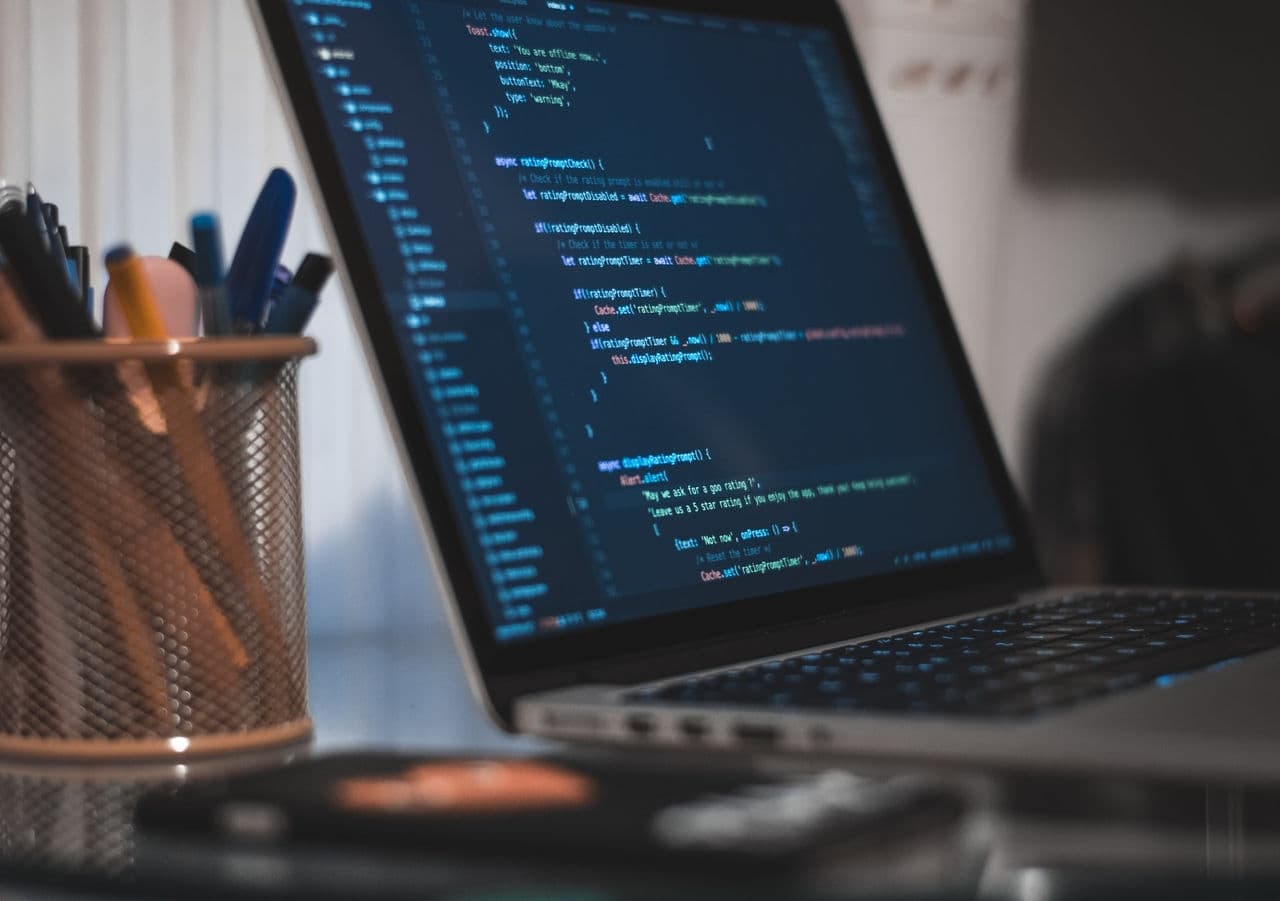 So lernen Sie Ihre erste Programmiersprache