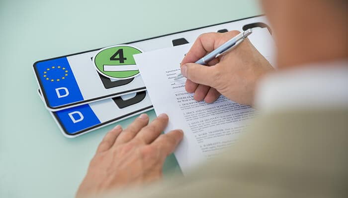 Umgekehrte Kennzeichensuche – Was ist eine umgekehrte Kennzeichensuche oder -suche?