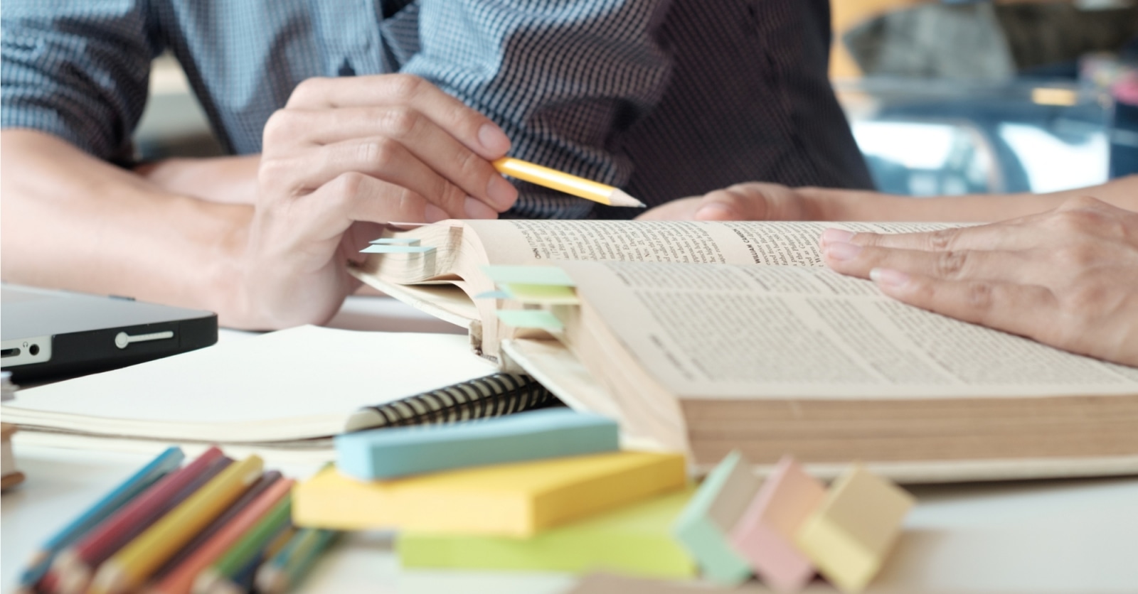 Die Kunst der Formatierung: Dissertation perfekt gestalten für wissenschaftlichen Erfolg
