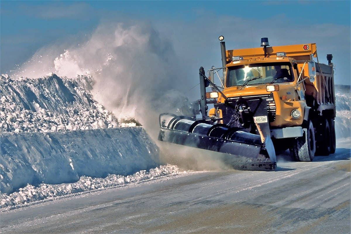 Winterdienst für die Grundstücks- und Landschaftspflege