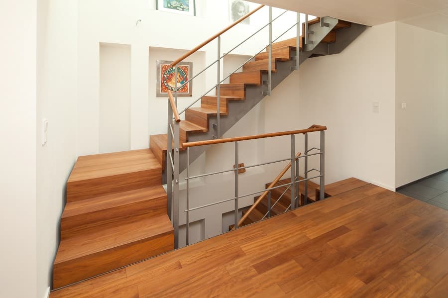 Entdecken Sie, wie der Treppe Konfigurator Ihnen hilft, die besten Optionen zu vergleichen