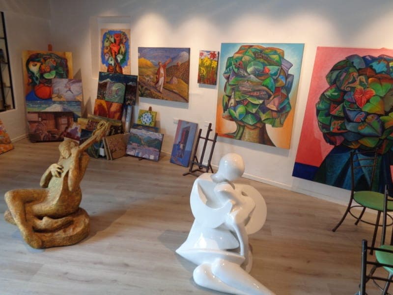 Wie man abstrakte Kunst für seinen Lebensunterhalt verkauft