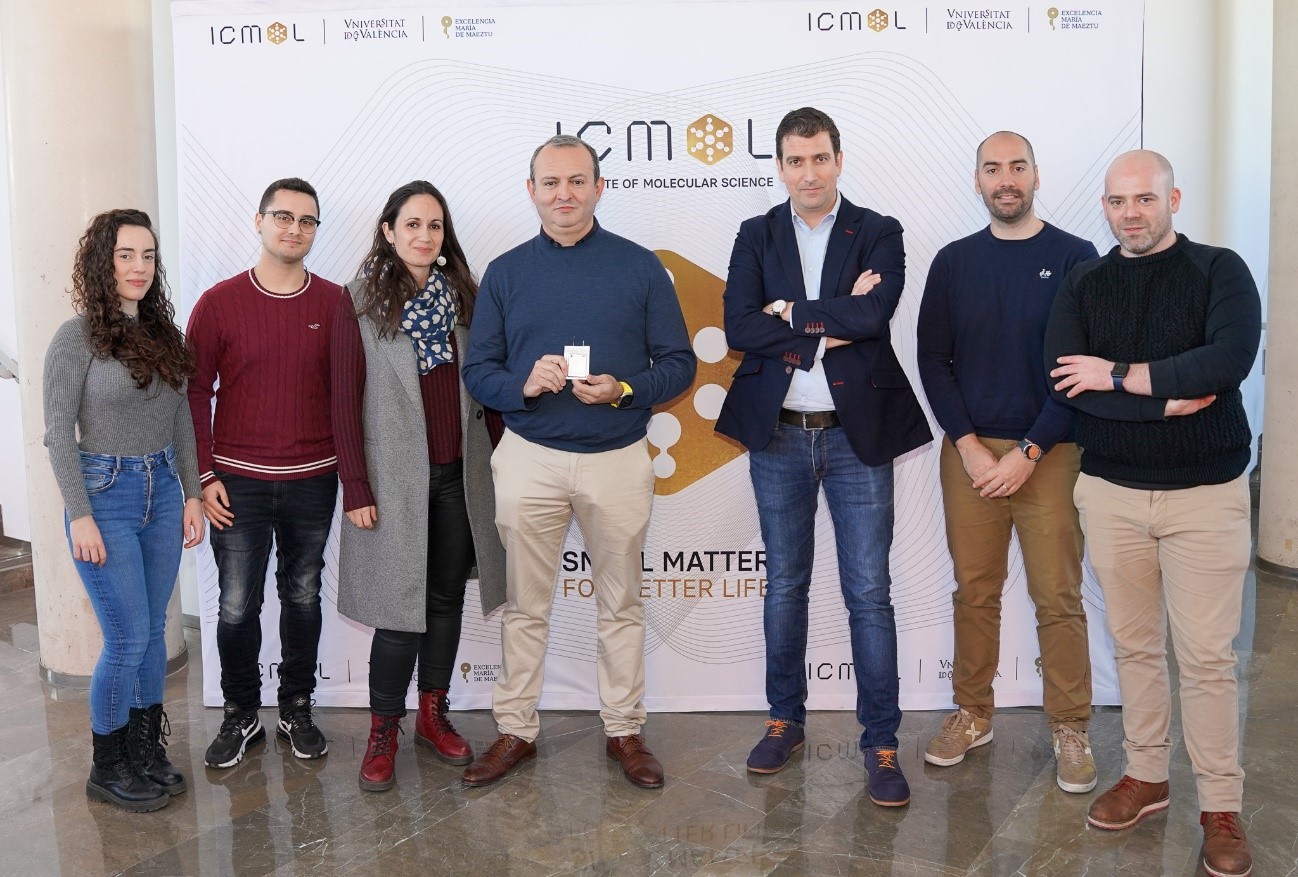 Graphenano und die Universität Valencia revolutionieren Sicherheit und Effizienz im Batteriesektor durch die Entwicklung der ersten metallfreien Zelle