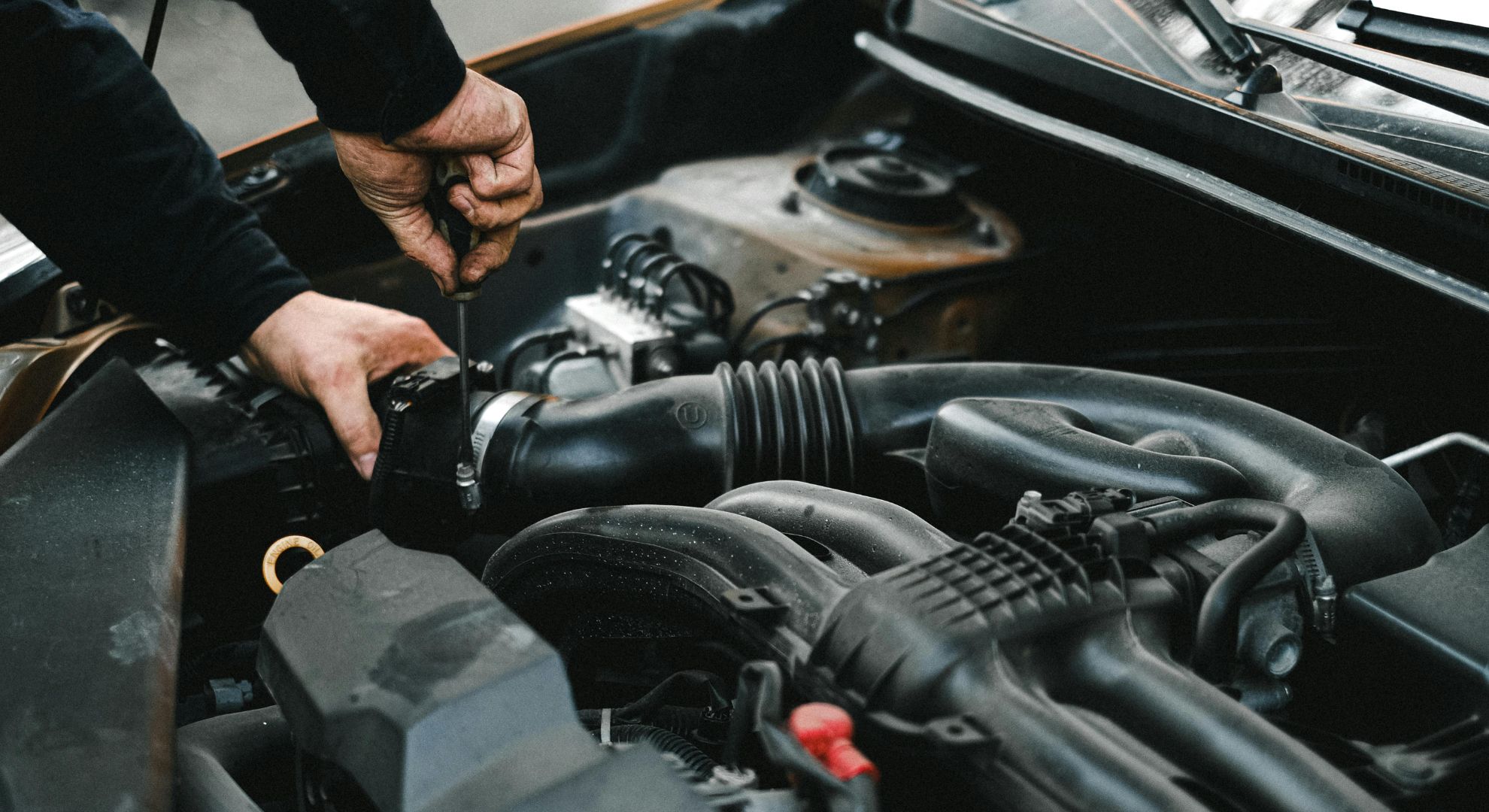 Auto mit Motorschaden verkaufen leicht gemacht – NRW-weiter Abholservice