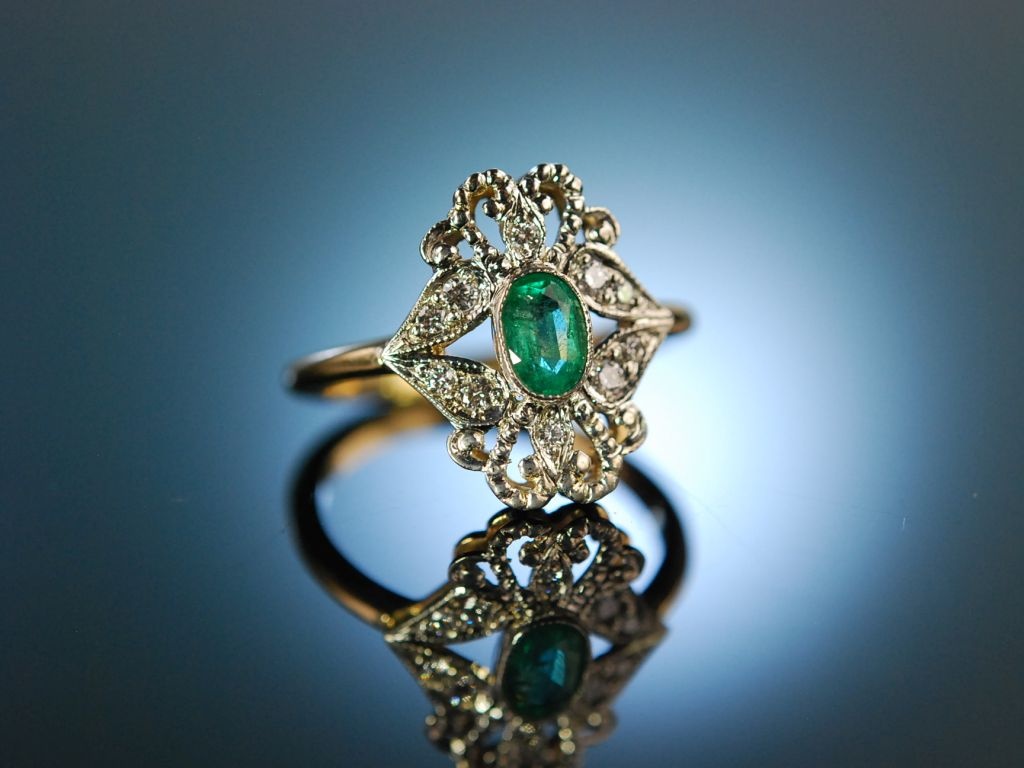 So pflegen Sie Ihren Smaragd-Schmuck
